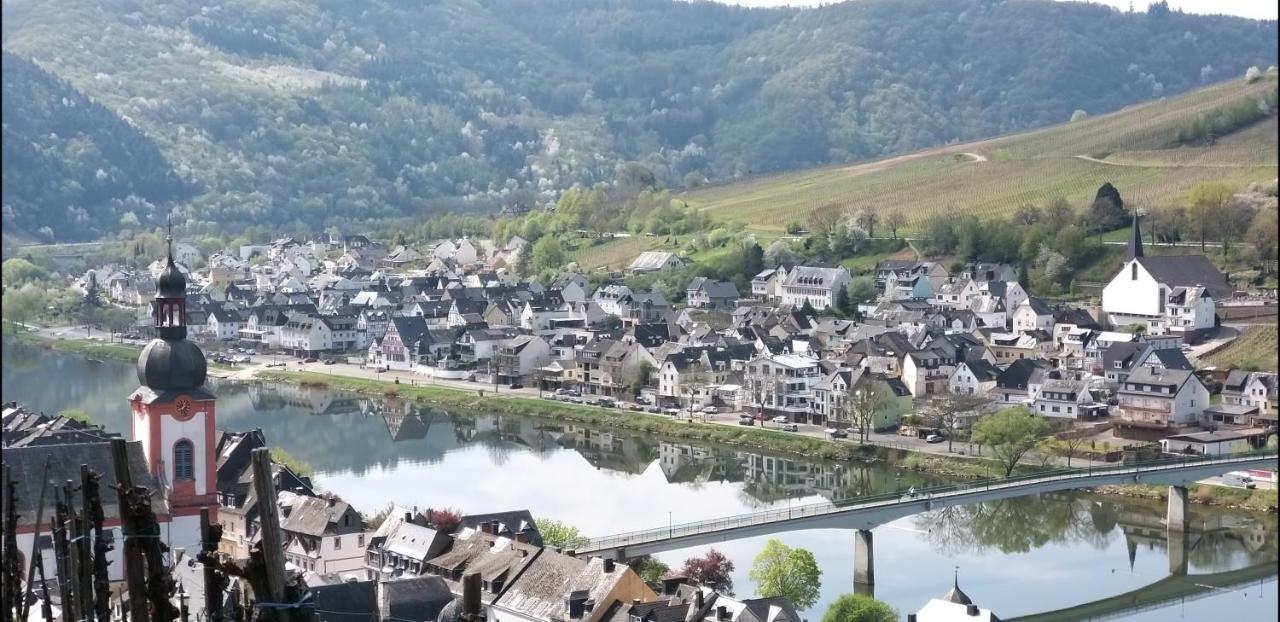 Mosel-Appartements Nehren Цел ан дер Мозел Екстериор снимка