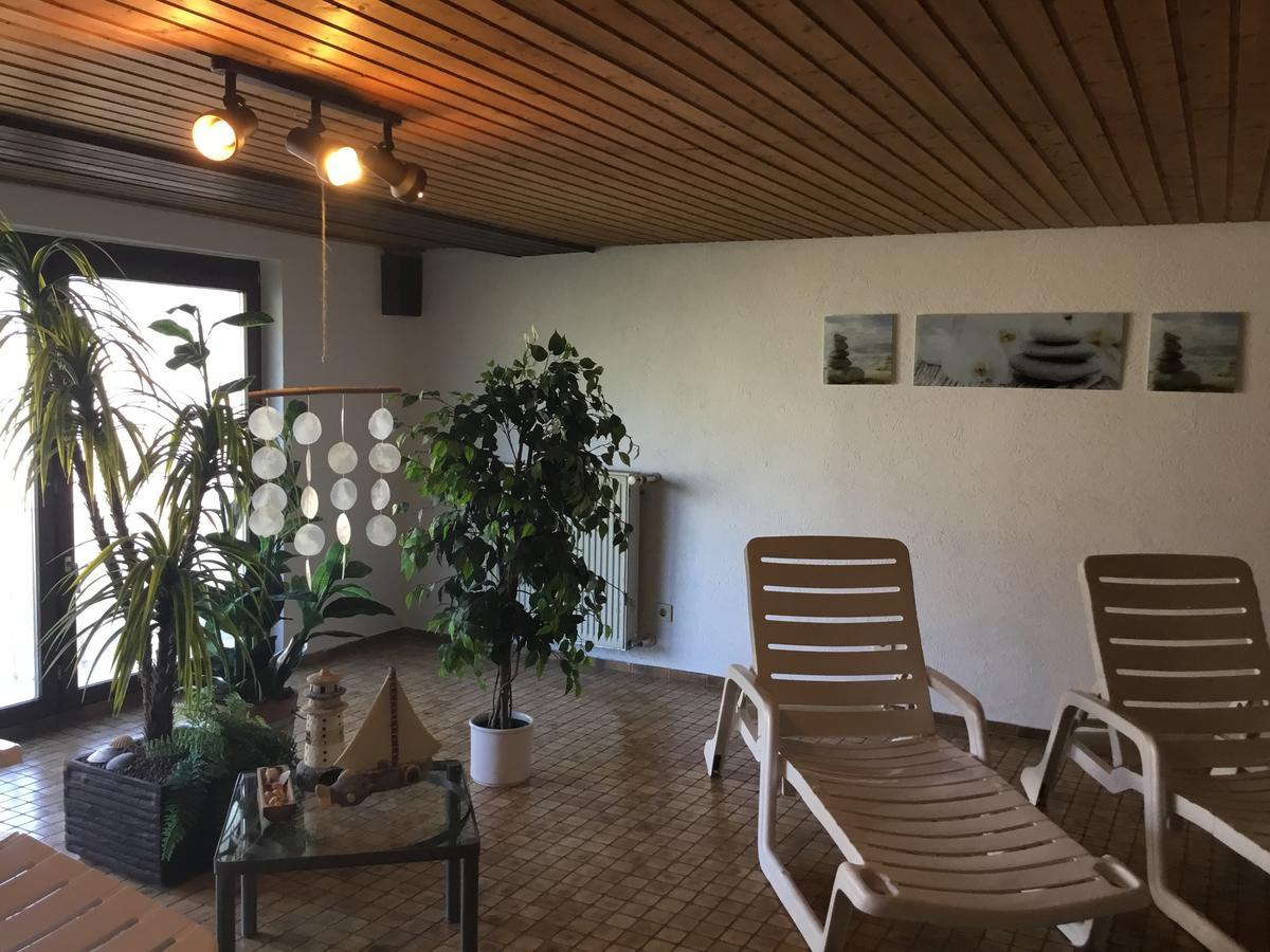 Mosel-Appartements Nehren Цел ан дер Мозел Екстериор снимка
